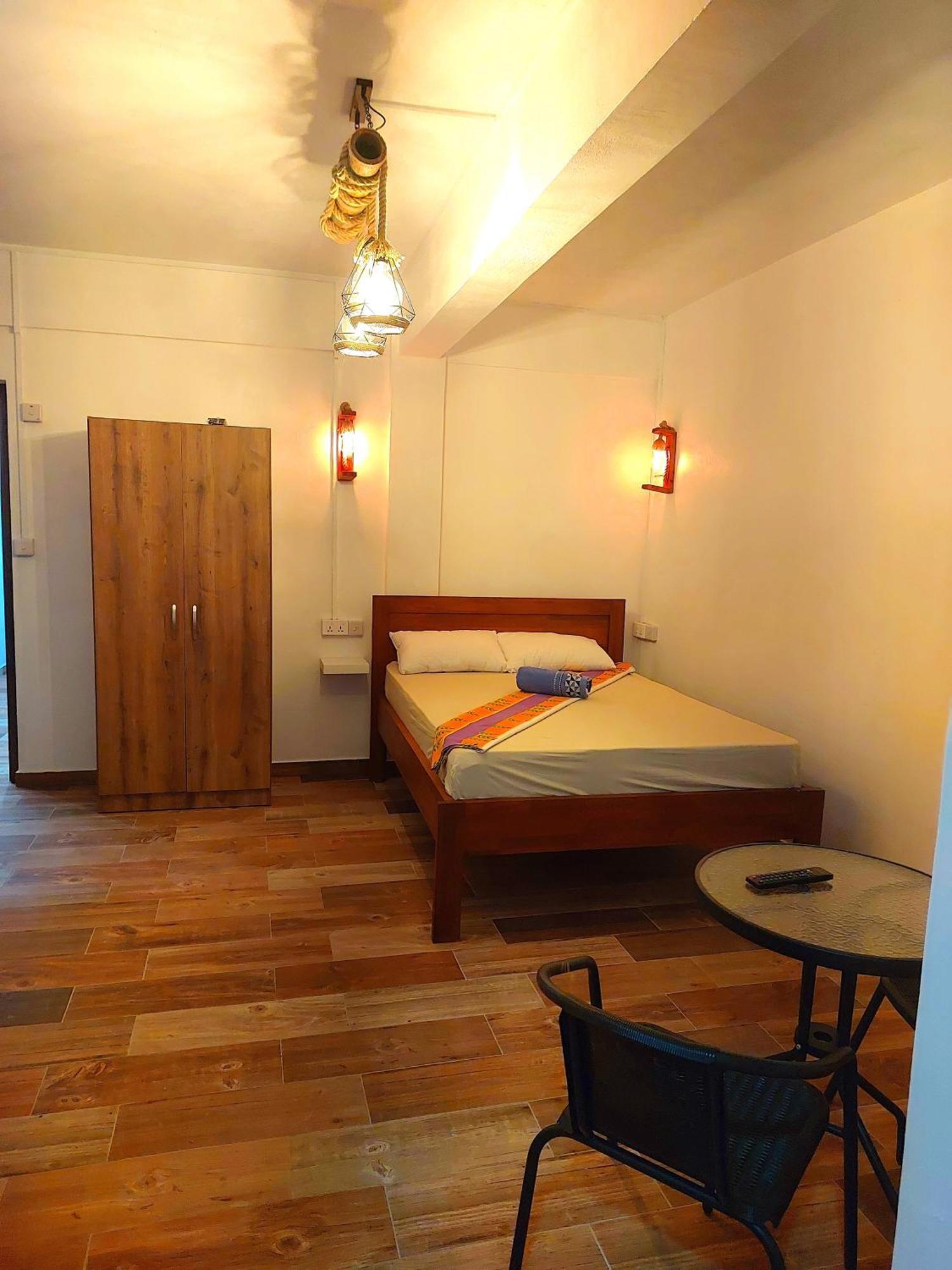 Latanier Beach Hotel Grand-Baie Dış mekan fotoğraf